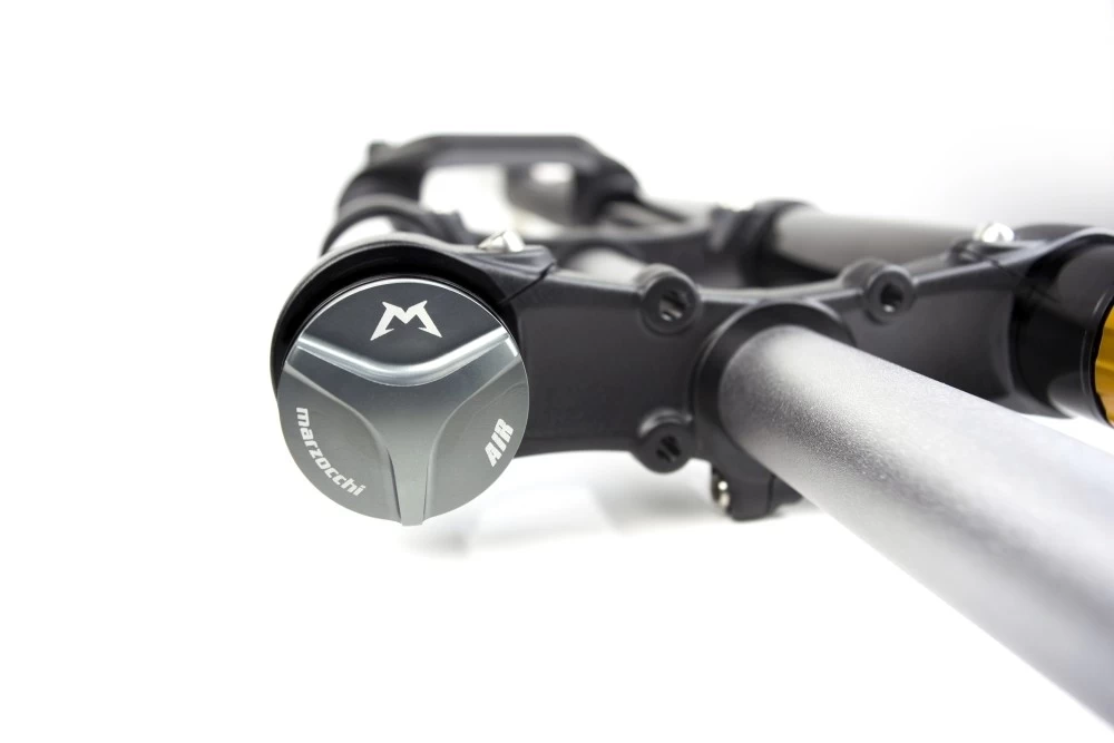 Marzocchi - Federgabel Bomber 58 27.5" Grip 203mm 1 1/8" Rot 2 Marzocchi - Federgabel Bomber 58 27.5" Grip 203mm 1 1/8" Rot – Bild 2