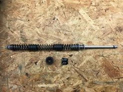 Rock-shox Rock Shox - Stahlfeder Einheit XC30 27,5/29" 100mm Extra Weich Silber